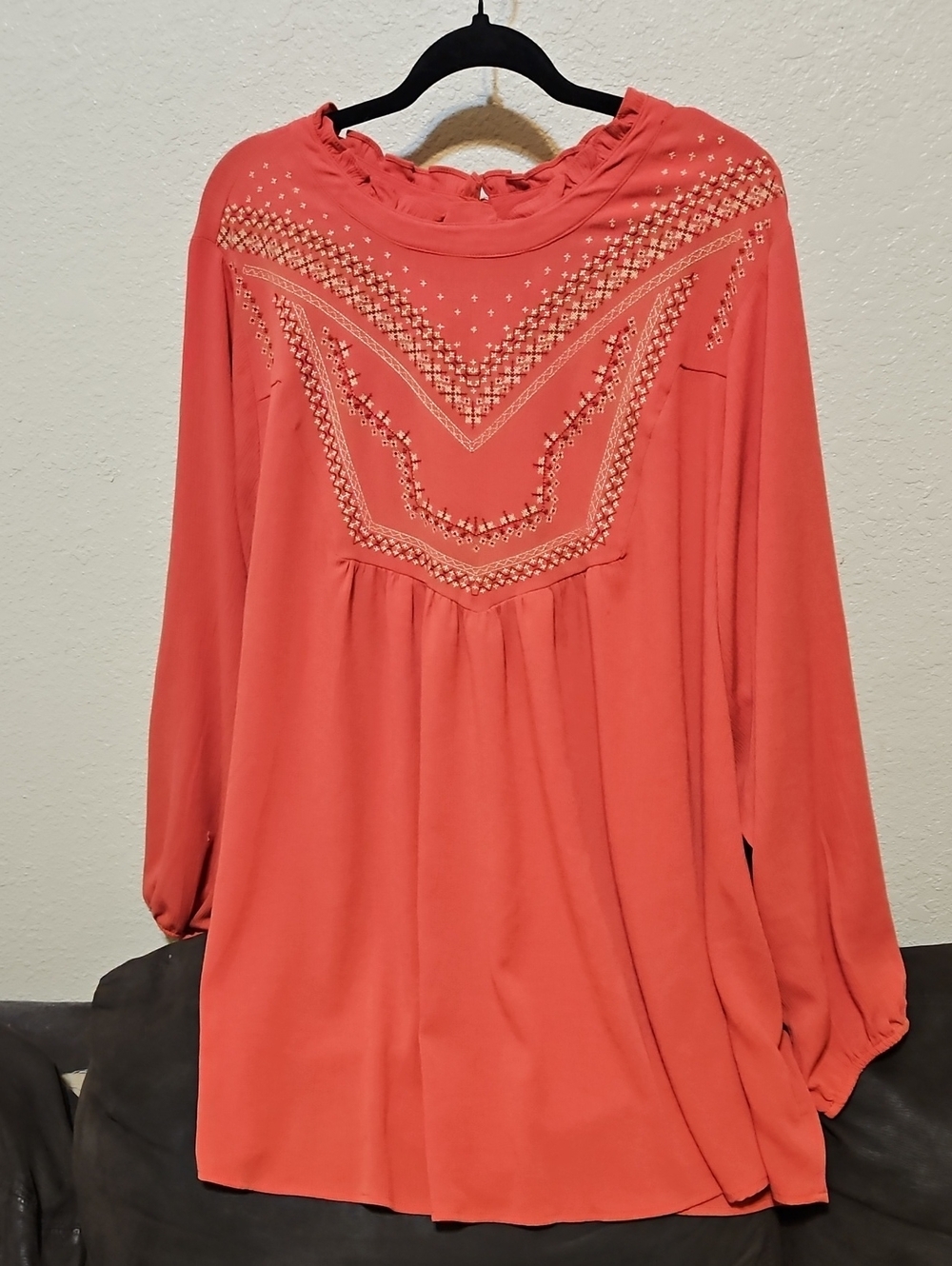 Women’s Coral Long-Sleeve Embroidered Peasant Top